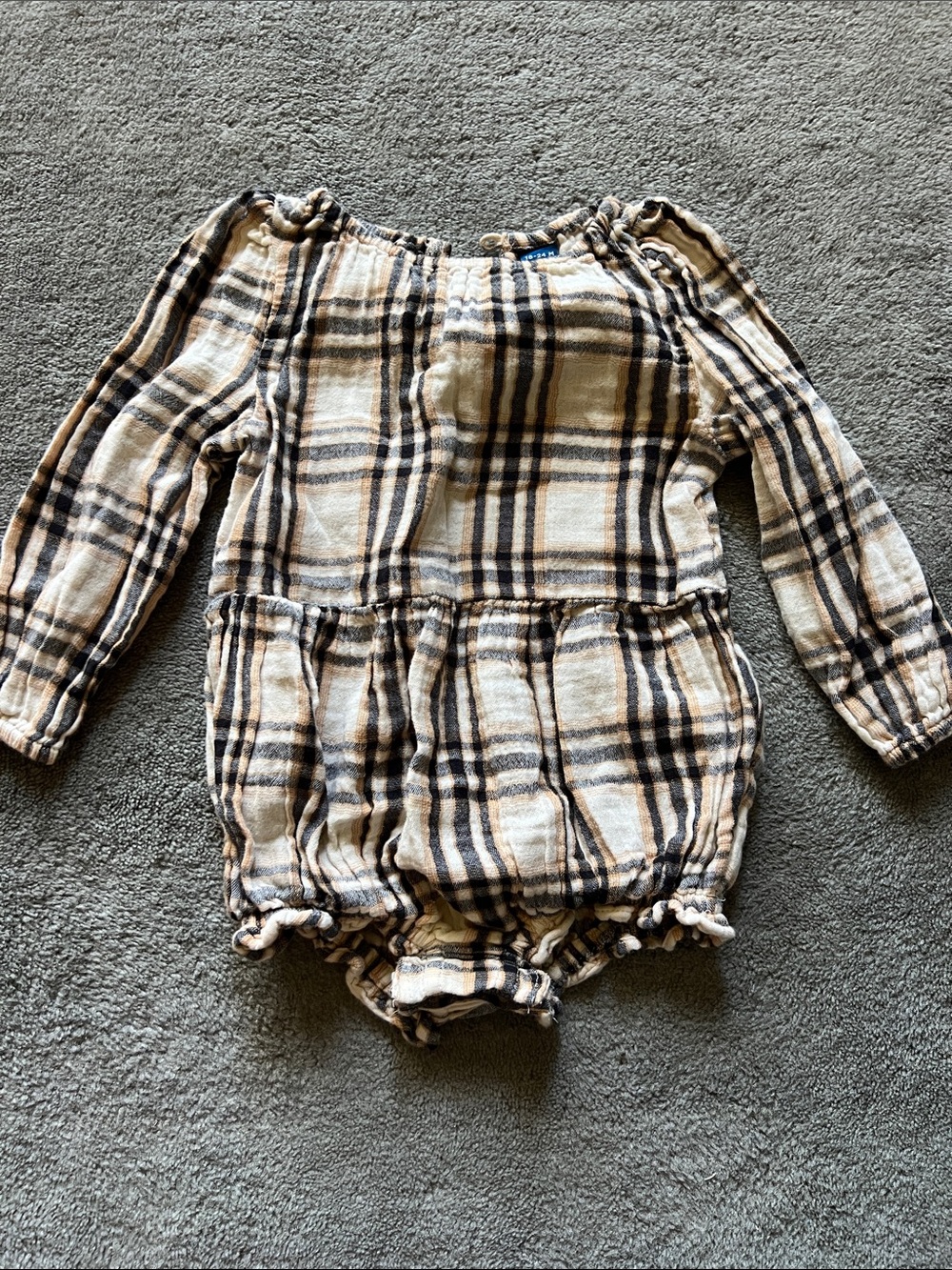Old Navy Plaid Long-Sleeve Romper in Beige and Black